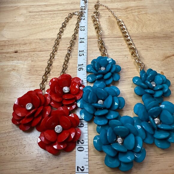Chunky Red & Blue Floral Statement Necklace With Gold-Tone Chain And Crystal - Picture 7 of 7
